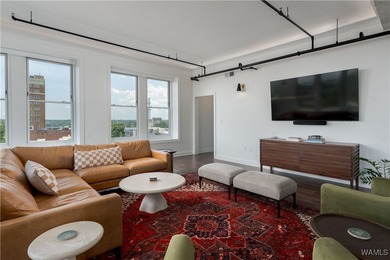 Welcome to Unit 400 at The Alston, a beautifully appointed