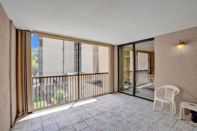 Beautifully updated one-bedroom, one-and-a-half-bath corner unit - photo 22