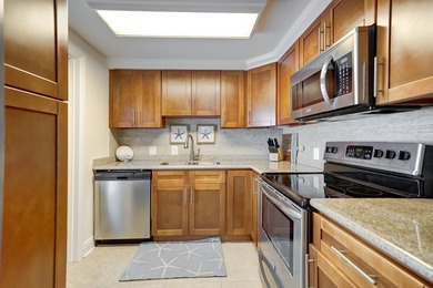 Seller says to bring offers!! LARGE price reduction. Exclusive - photo 39