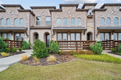 (private lake, pond, creek) Townhome/Townhouse For Sale in Mckinney Texas