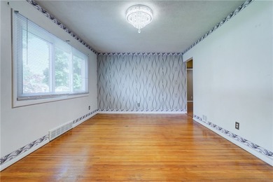Welcome to 184 Bennett Avenue - A Beautifully Updated Ranch with - photo 9