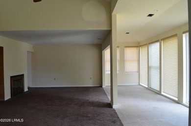 Conveniently located in the sought-after Dowlingwood community - photo 4