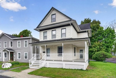 This 3-bedroom, 2-bath home offers a great opportunity for - photo 2