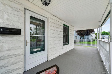 This 3-bedroom, 2-bath home offers a great opportunity for - photo 4