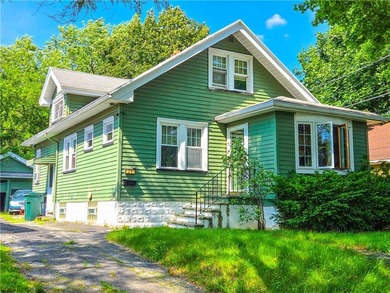 Opportunity awaits in this 4-bedroom Cape Cod located in - photo 2