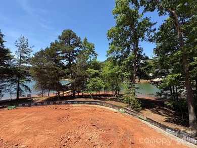 Stunning Custom Ranch with Basement on Waterfront Lot - No HOA! - photo 13