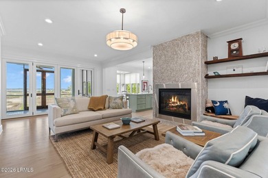 Welcome to 100 Front Street, an exceptional deepwater residence - photo 2