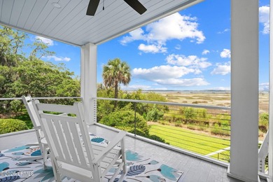 Welcome to 100 Front Street, an exceptional deepwater residence - photo 5