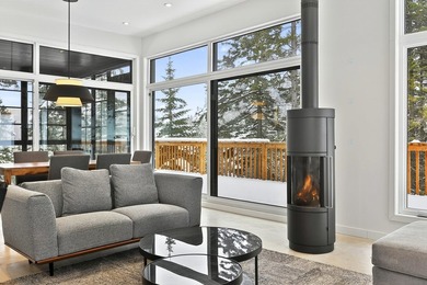 2024 newly built waterfront property, set on a lot of over 2.5 - photo 25