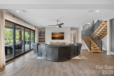 Stunning Custom Ranch with Basement on Waterfront Lot - No HOA! - photo 32