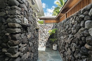 Escape to your own private paradise in the serene coastal town - photo 33