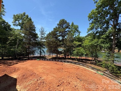 Stunning Custom Ranch with Basement on Waterfront Lot - No HOA! - photo 34