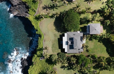 Escape to your own private paradise in the serene coastal town - photo 50