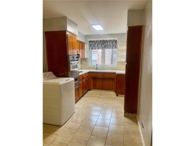 This is your opportunity to own a large all brick legal 2 family - photo 6
