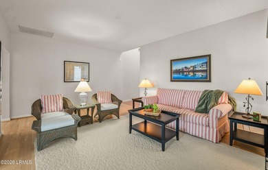 Tucked away in a private cul de sac on prestigious Dataw Island - photo 6