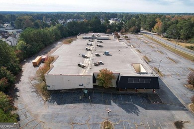 41,800 sq ft warehouse building on 7.6 acres, approximately 9 - photo 7