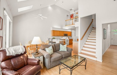 Tucked away in a private cul de sac on prestigious Dataw Island - photo 8
