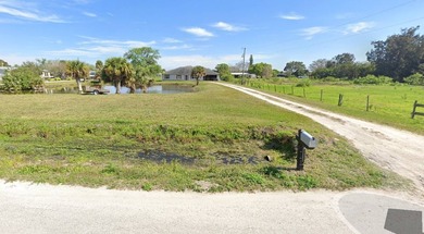 Lake Home For Sale in Moore Haven, Florida