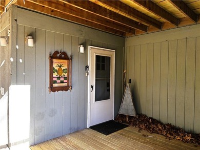 NO Stairs, Fully furnished, remodeled, and updated, ready for