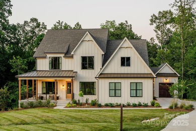 Lake Wylie Home For Sale in York South Carolina