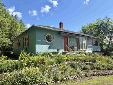 Welcome to this well maintained 3-bedroom, 1 3/4-bath home - photo 2
