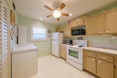 Imagine starting your morning with coffee on your private lanai - photo 5