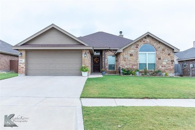 Kirby Lake Home Active Under Contract in Abilene Texas