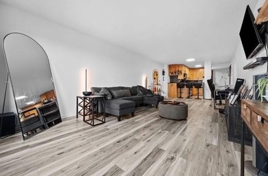 Spacious 1-Bedroom with Balcony at 61-20 Grand Central Parkway - photo 4