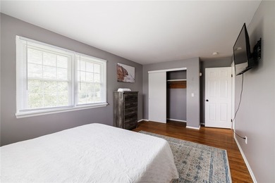 Opportunity, flexibility, and location come together at 20 Notre - photo 14
