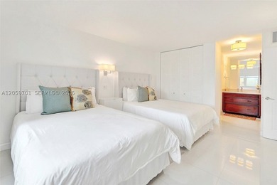 Luxury Oceanfront Living! This turnkey, fully furnished - photo 22