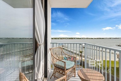 End unit with TWO Lagoon-view balconies and updated finishes! - photo 4