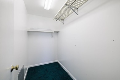 Opportunity, flexibility, and location come together at 20 Notre - photo 25