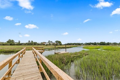 A rare waterfront estate offering over two acres, a private dock - photo 7