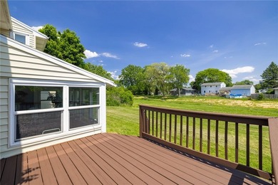Opportunity, flexibility, and location come together at 20 Notre - photo 27