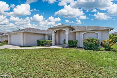 Well maintained move-in-ready POOL home located in one of - photo 33
