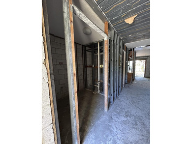 IINVESTMENT OPPORTUNITY The building and this unit have been - photo 3