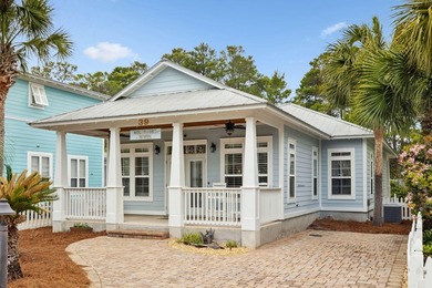 Nestled in a peaceful cul-de-sac, this charming beach cottage - photo 1