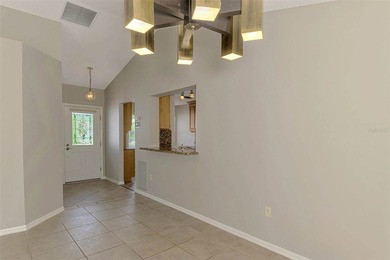 Under contract-accepting backup offers. ** STANDALONE VILLA IN - photo 12
