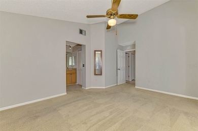 Under contract-accepting backup offers. ** STANDALONE VILLA IN - photo 15