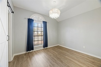 Welcome to this beautifully designed 3-bedroom, 2-bathroom brick - photo 20