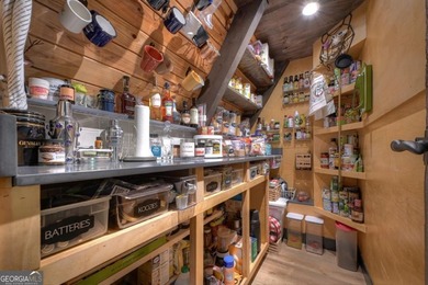 Timeless A-Frame Retreat in the Heart of Aska Adventure - photo 23