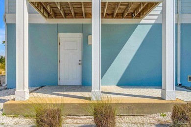 This gorgeous Past model home has never been a rental and only - photo 30