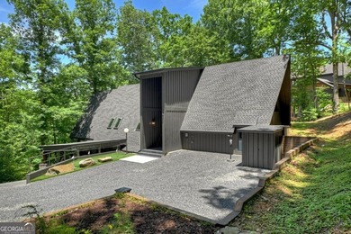 Timeless A-Frame Retreat in the Heart of Aska Adventure - photo 32