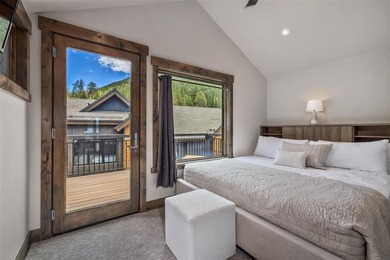 This spectacular 6-bedroom, 6-bathroom mountain modern residence - photo 34