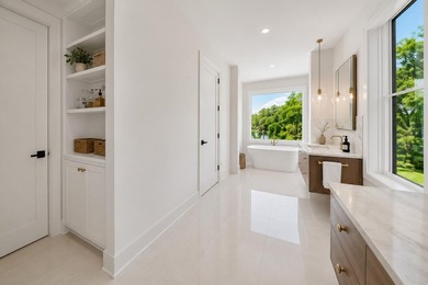 Situated on more than an acre in the coveted Hobcaw Point - photo 50