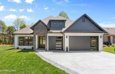 Lake Home Sale Pending in Loudon, Tennessee