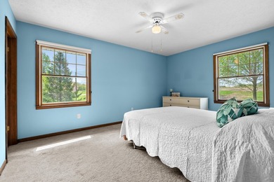 This 3 bedroom 2 bath home has so much to offer...including 165 - photo 14