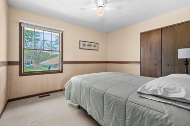This 3 bedroom 2 bath home has so much to offer...including 165 - photo 15