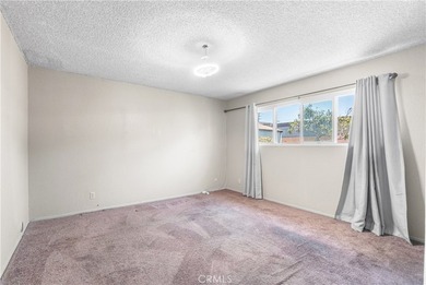Welcome to this spacious 3-bedroom, 2-bathroom home offering - photo 15