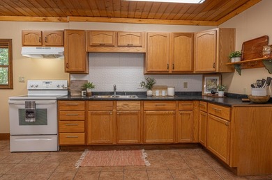 Welcome to your perfect retreat on the tranquil shores of IXL - photo 16